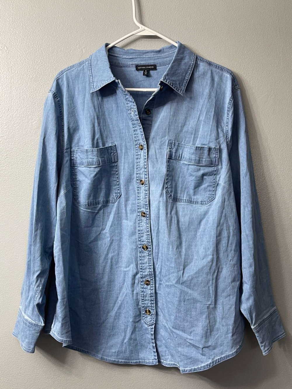 Universal standard button down Jean shirt small 14